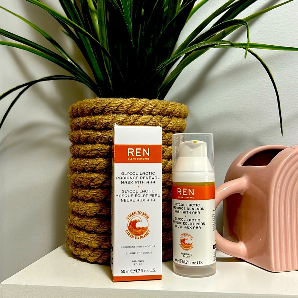Ren Clean Skincare Glycol Lactic Radiance Renewal Mask